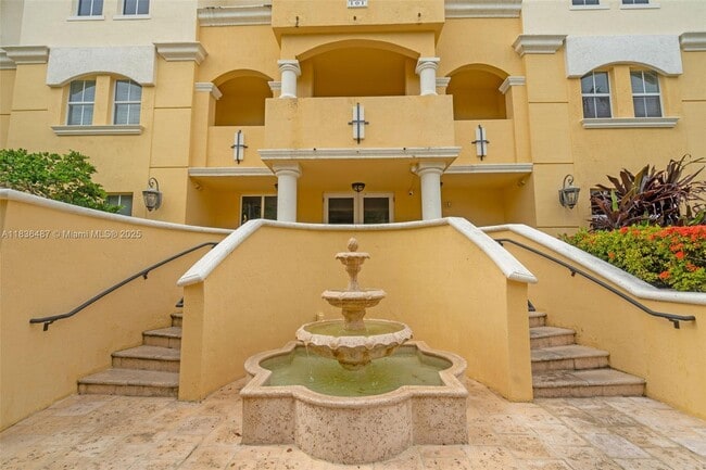 Building Photo - 101 Sidonia Ave