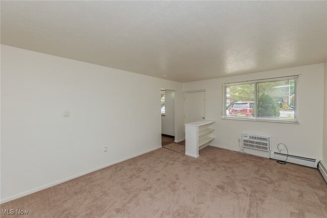 Foto del edificio - 236 S Huntington St