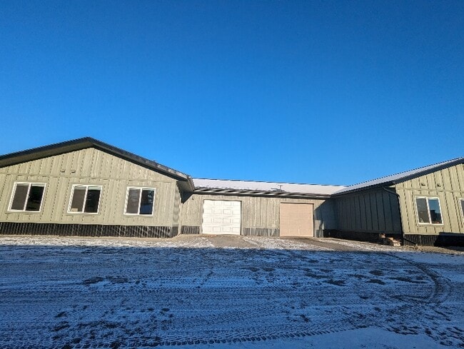 Building Photo - 4020 Pennock St