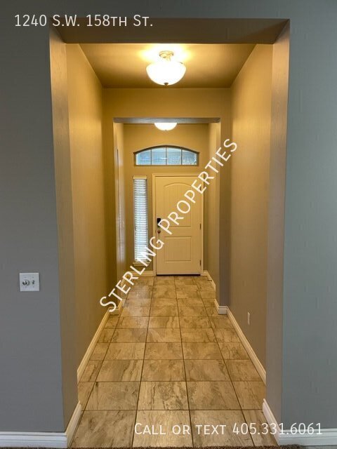 Foto del edificio - 1240 SW 158th St