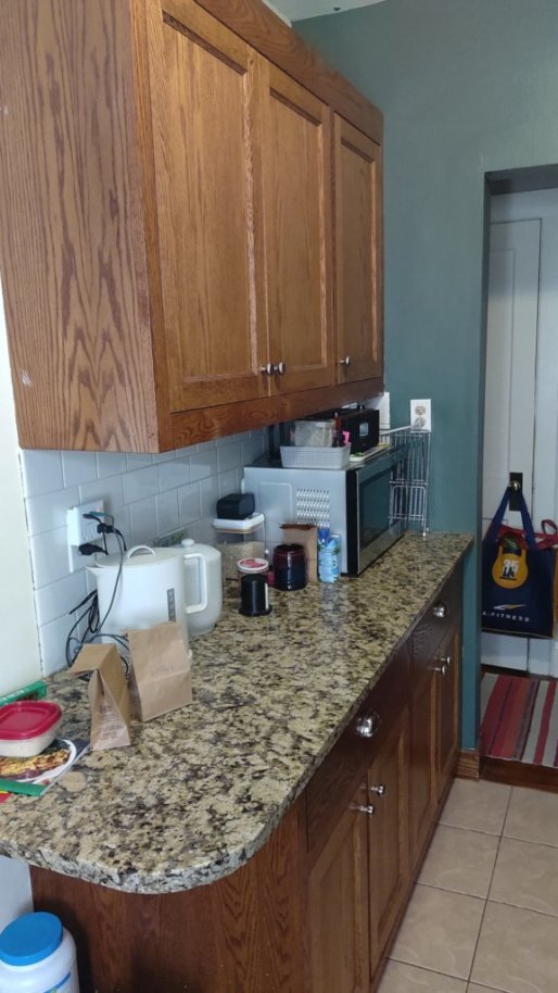 kitchen - 4228 Cedar Ave S