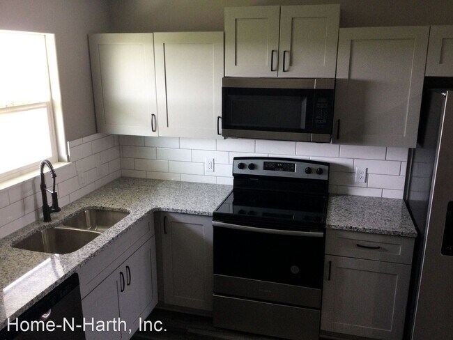 Building Photo - 4 br, 3 bath House - 5219 Toben Ct.