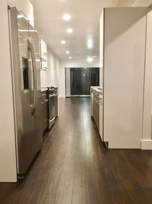 Foto del edificio - 9517 NW 2nd Pl