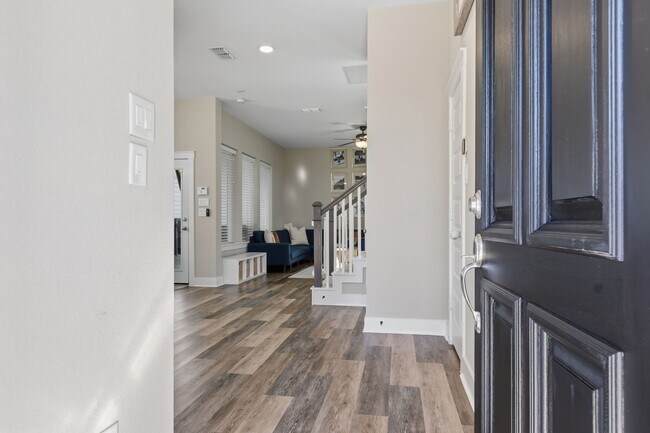 Foto del edificio - 18618 Admiration Dr