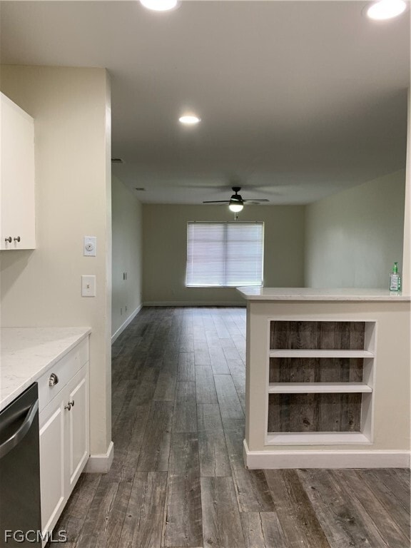 Building Photo - 4958 Viceroy St