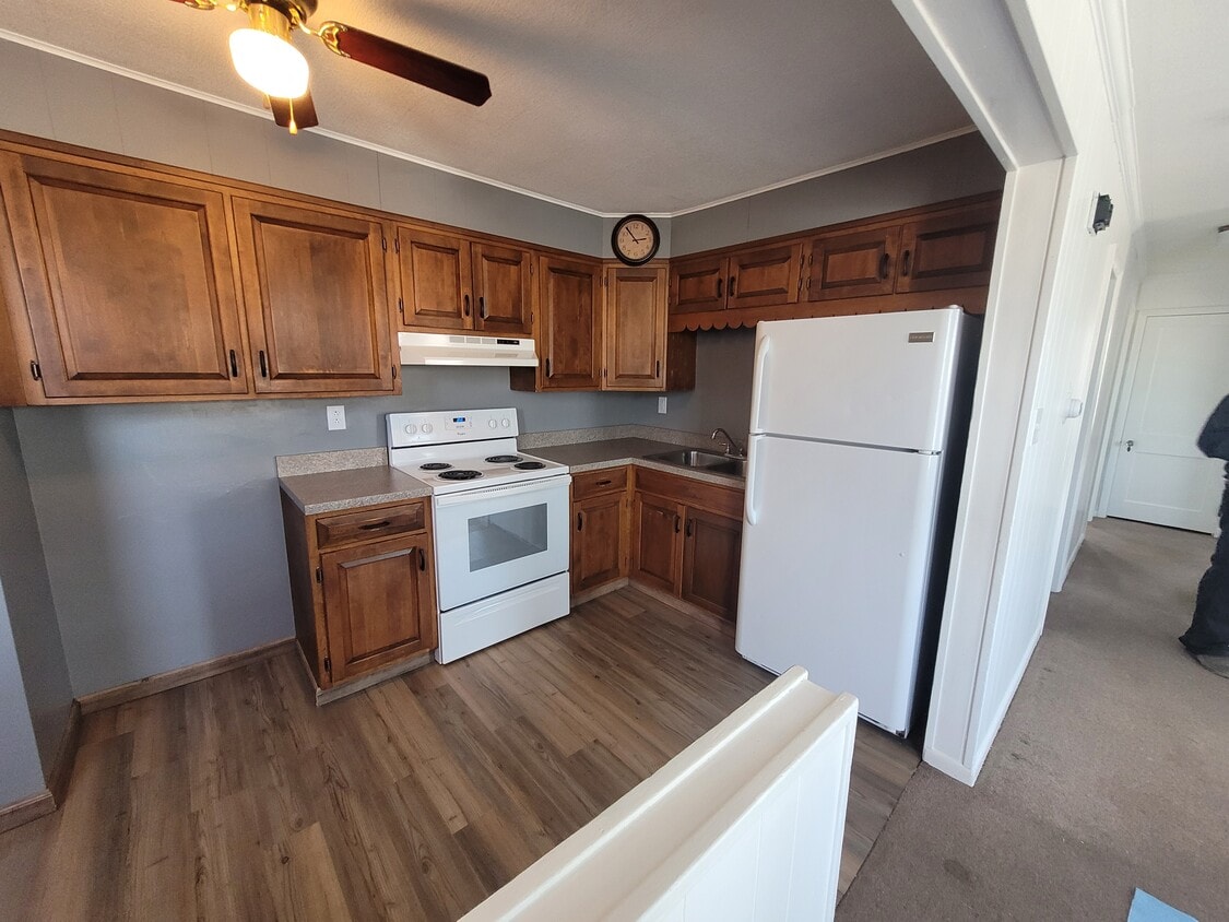 328 E Main St Unit Apt. A, Palmyra, PA 17078 Apartments in Palmyra