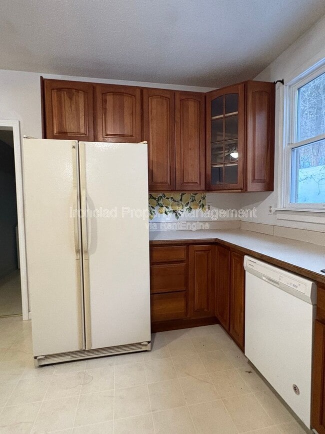 Foto del edificio - 173 Leesville Rd