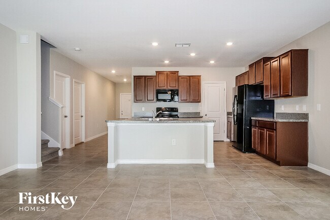 Foto del edificio - 13222 Wildflower Meadow Drive
