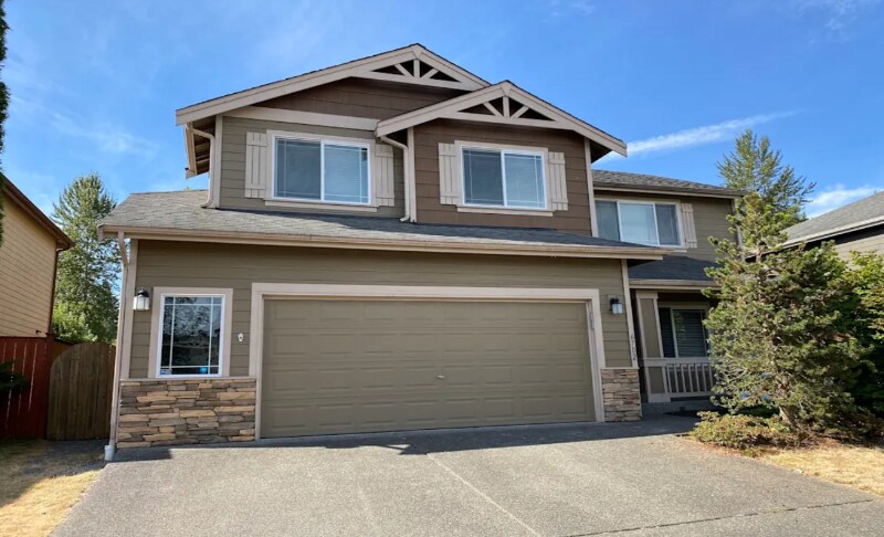Foto principal - 6802 208th St E