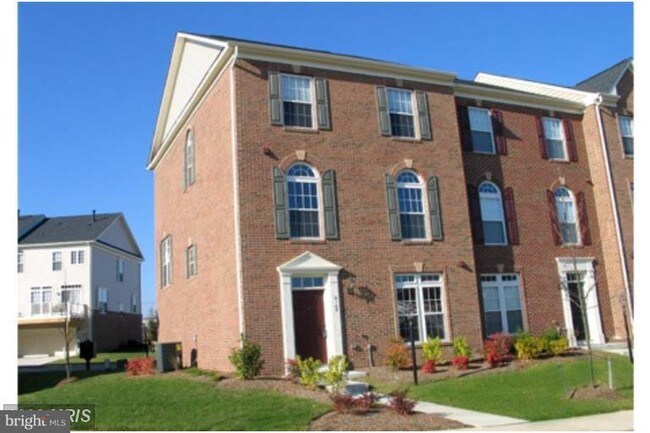 Foto del edificio - 2165 Potomac Club Pkwy