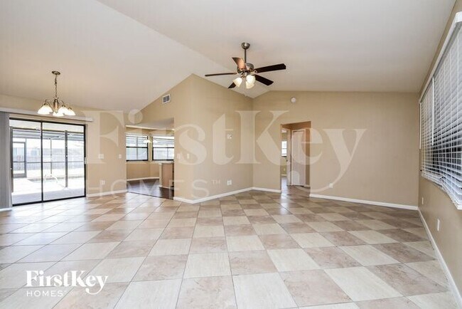 Foto del edificio - 4141 SW 6th Pl