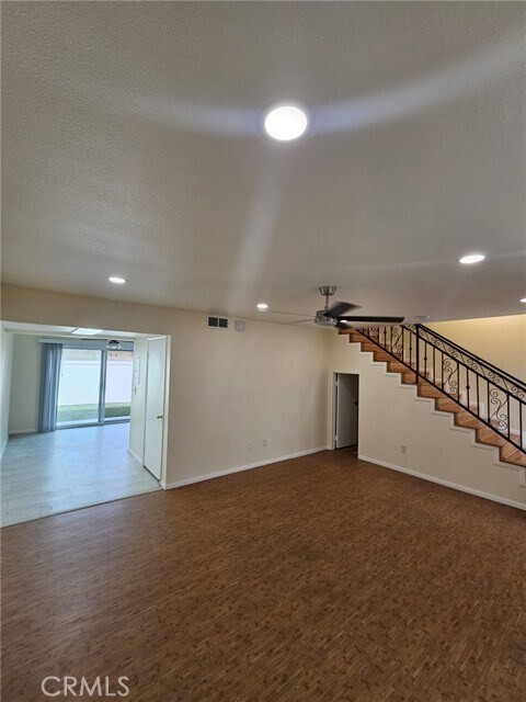 Building Photo - 8039 Puritan St