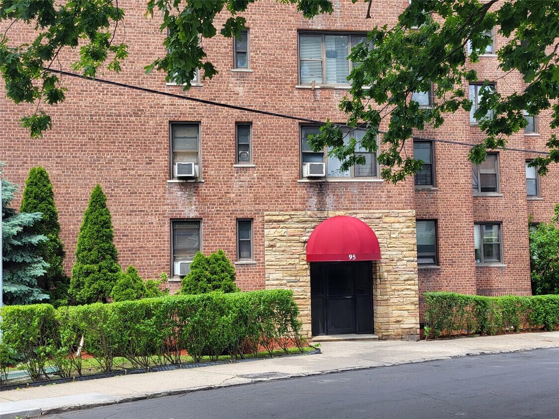 Foto principal - 95 Sedgwick Ave