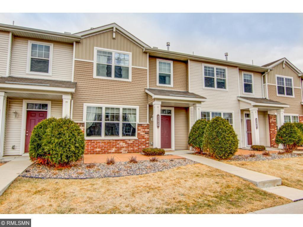 3305 Hazel Trail, Woodbury, MN 55129 Townhome Rentals in Woodbury MN