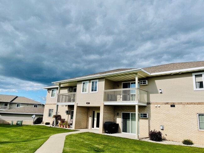 Building Photo - Tarragon Park Apartments