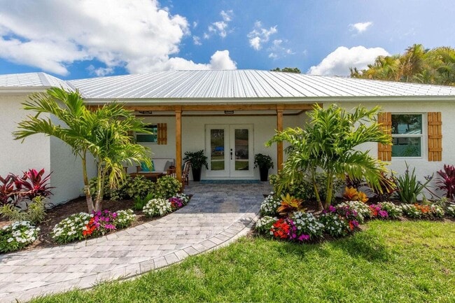 Foto del edificio - 8265 SE Pinehaven Ave
