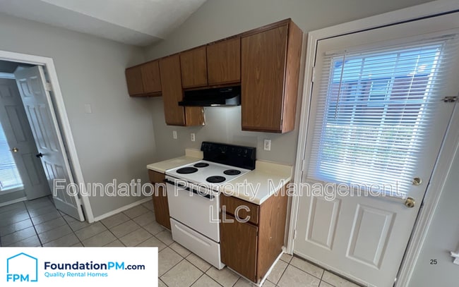 Building Photo - 6396 Ashton Rd