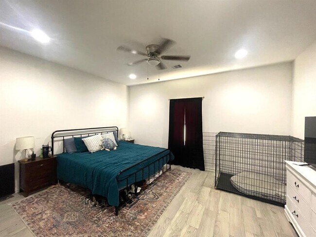 Foto del edificio - 4422 Luella Ave