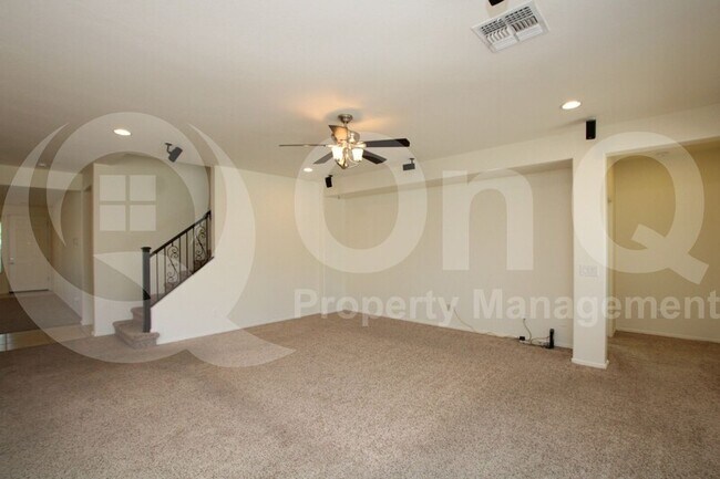 Building Photo - 26864 N 99th Dr