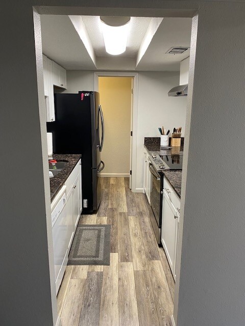 Building Photo - 3508 Adenmor Ct