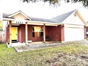 Building Photo - 9503 Dalewood Dr