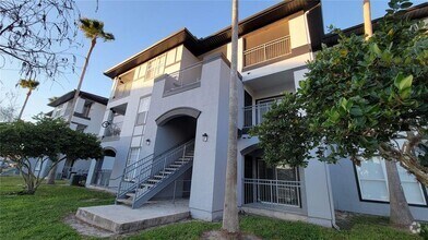 Building Photo - 3702 Palm Desert Ln