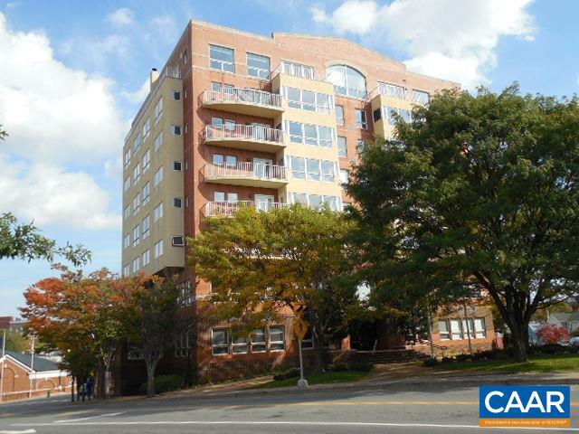 Foto principal - 250 W Main St