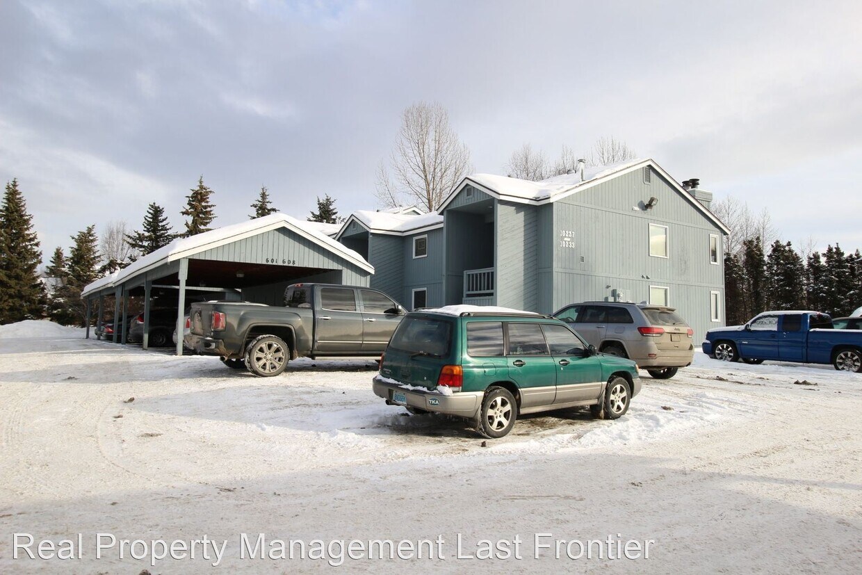 Primary Photo - 10229 Jamestown Dr
