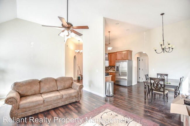 Foto del edificio - 3 br, 2 bath House - 3628 Fox Den Lane