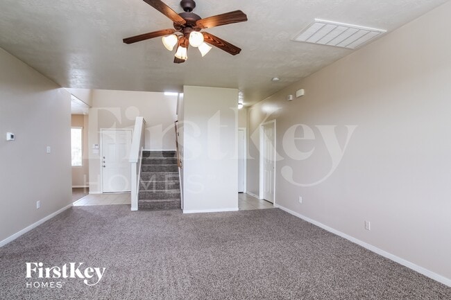 Building Photo - 4722 Shale Dr