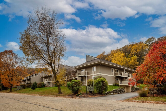 Building Photo - Cedar Glen Apartments (Phase I and II)