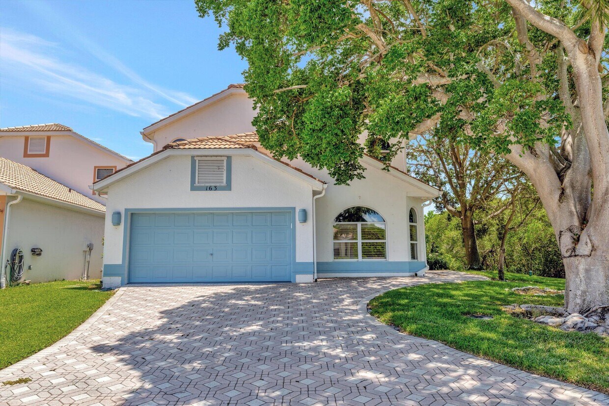 Foto principal - 163 Pepper Ln