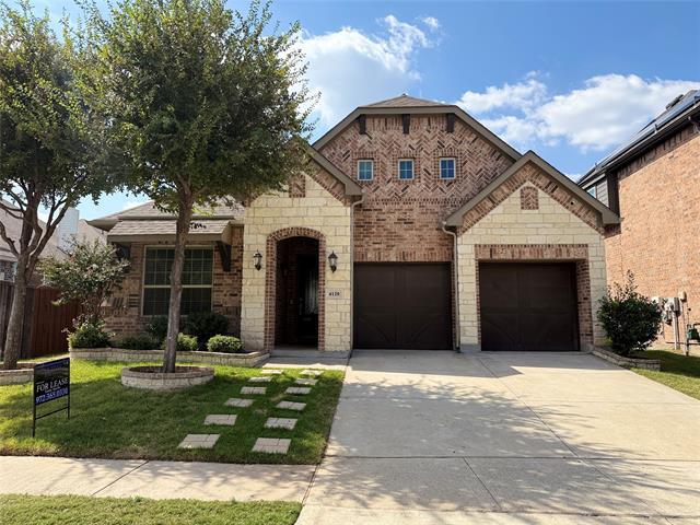 Foto principal - 4120 Portola Dr