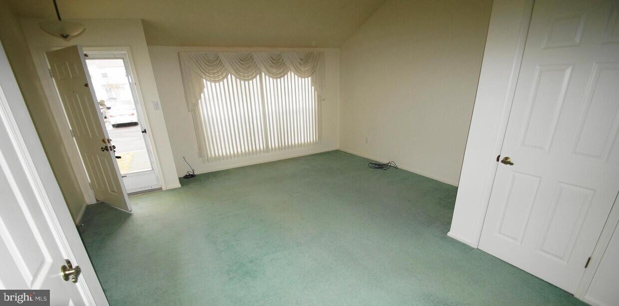 81 Banbury Ct Unit 2217J, Southampton, PA 18966 Apartment for Rent in Southampton, PA