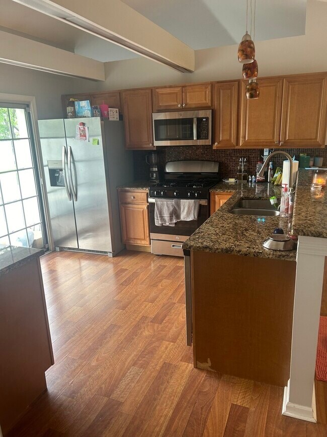 Foto del edificio - 1218 Ballantrae Pl