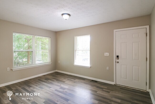 Foto del edificio - 2087 Lakewood Trail SE