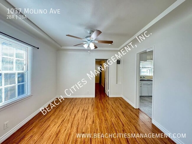 Foto del edificio - 1037 Molino Ave