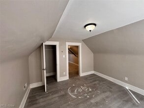 Building Photo - 7411 Cornelia Ave