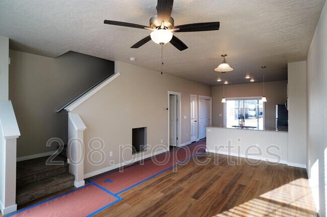 Foto del edificio - 5928 S Jessenia Ln