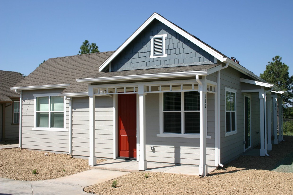 Bungalows On Pine Cliff Apartments Flagstaff Az Primary Photo Bungalows On Pine Cliff