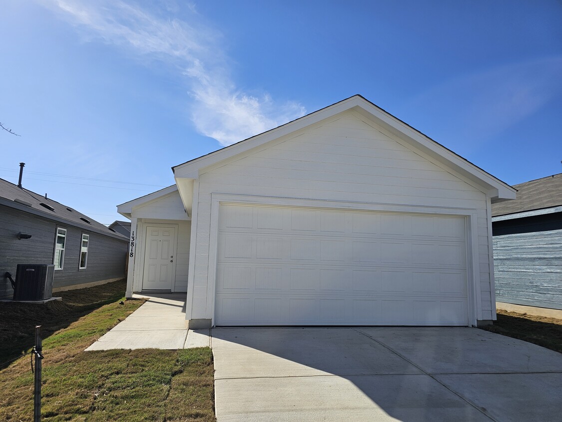 Foto principal - 13818 Appleton Wy