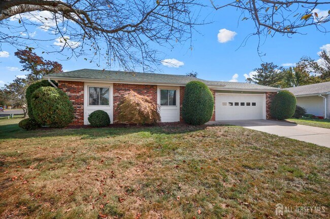 Foto del edificio - 351A Jutland Dr