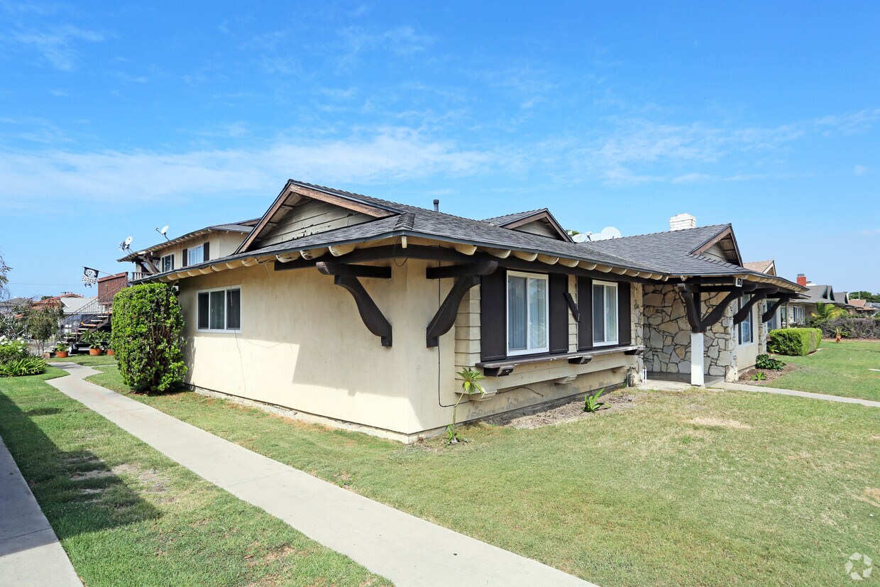 Primary Photo - 16701 Tunstall Ln