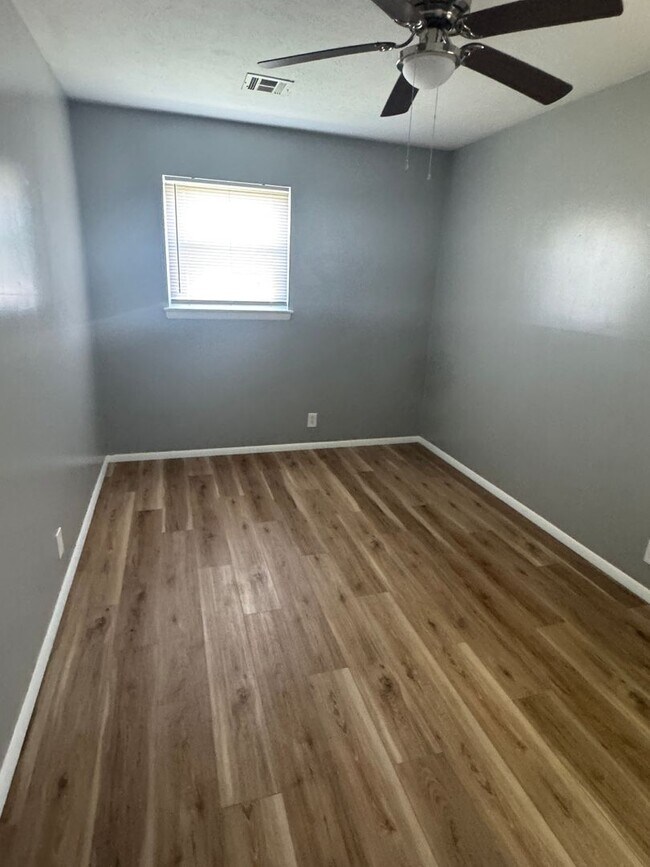 Foto del edificio - 3 Bedroom 2 Bath Home