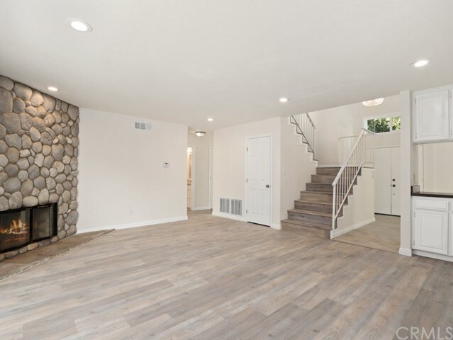 Foto del edificio - 7803 Goldmine Ln