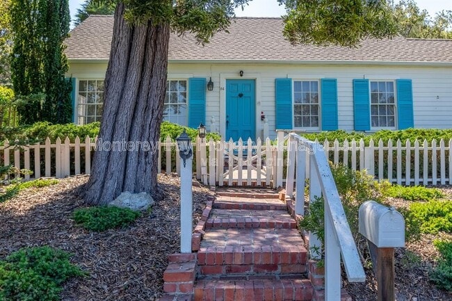 Foto del edificio - 84 Vía Del Pinar