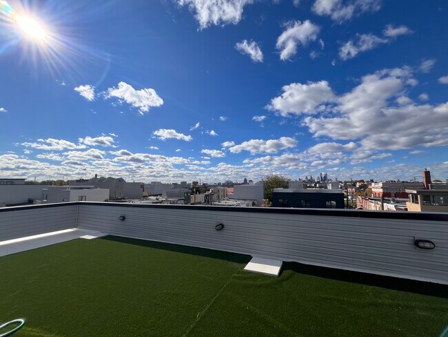 Foto del edificio - 2635 Livingston St