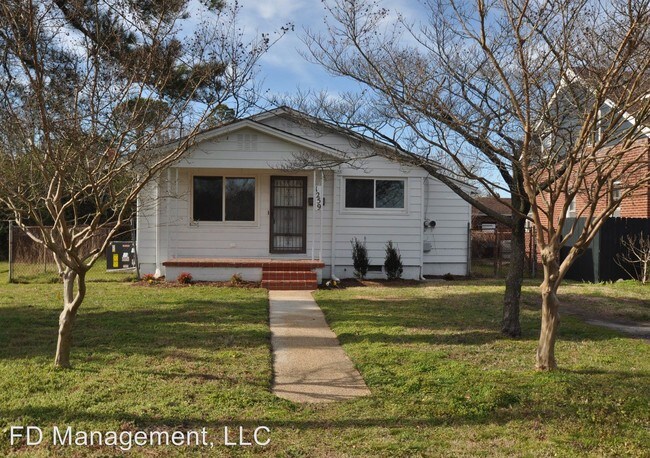 Foto del edificio - 3 br, 1 bath House - 1259 35th St