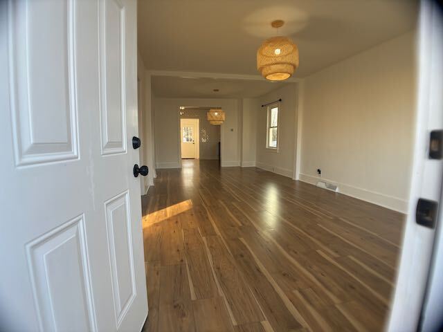 Building Photo - Beautiful Home in Peoria Heights