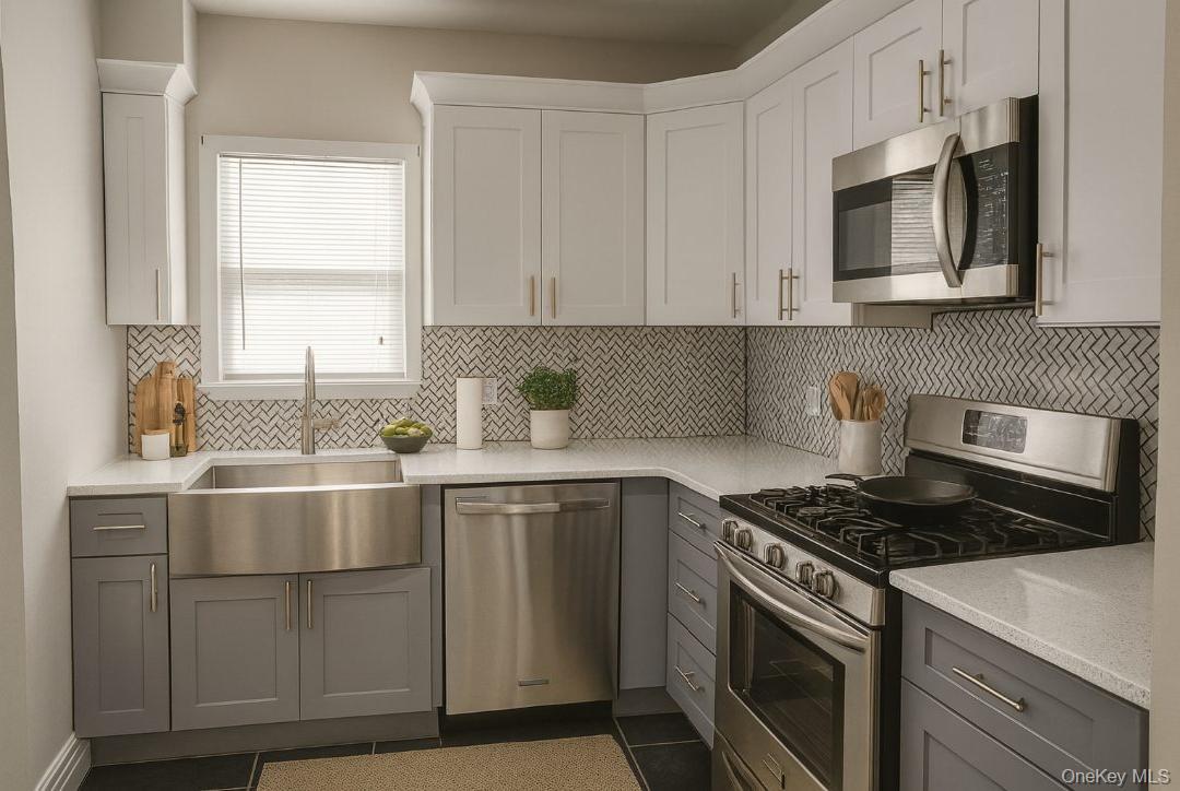 Foto principal - 492A Cornell Ave